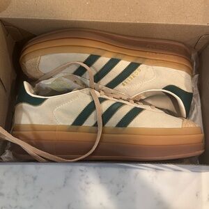 Women’s Adidas Gazelle Bold 'Cream Collegiate Green’ in 7.5